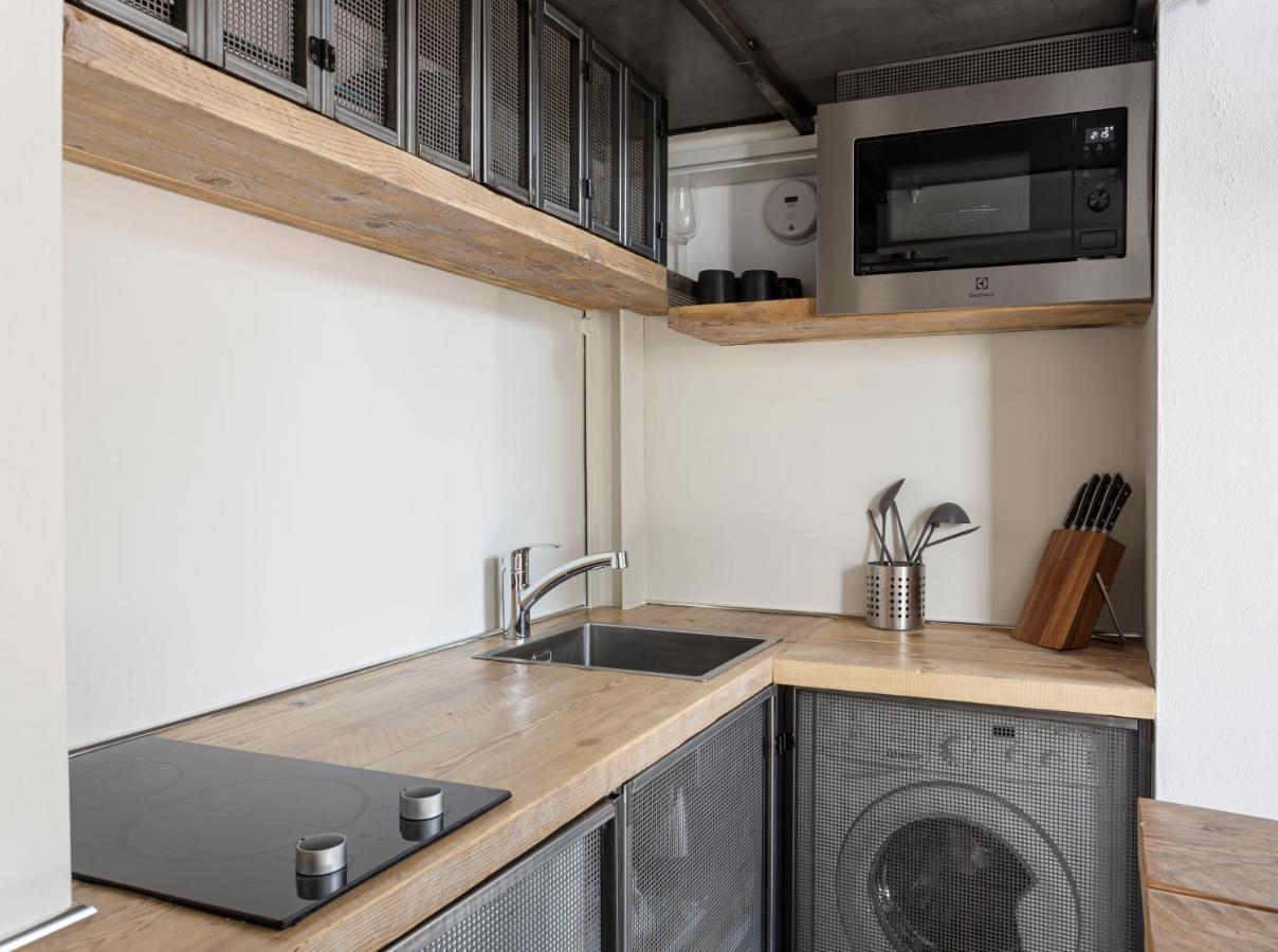 Lofty Loft - Chiese Apartment Милано Екстериор снимка