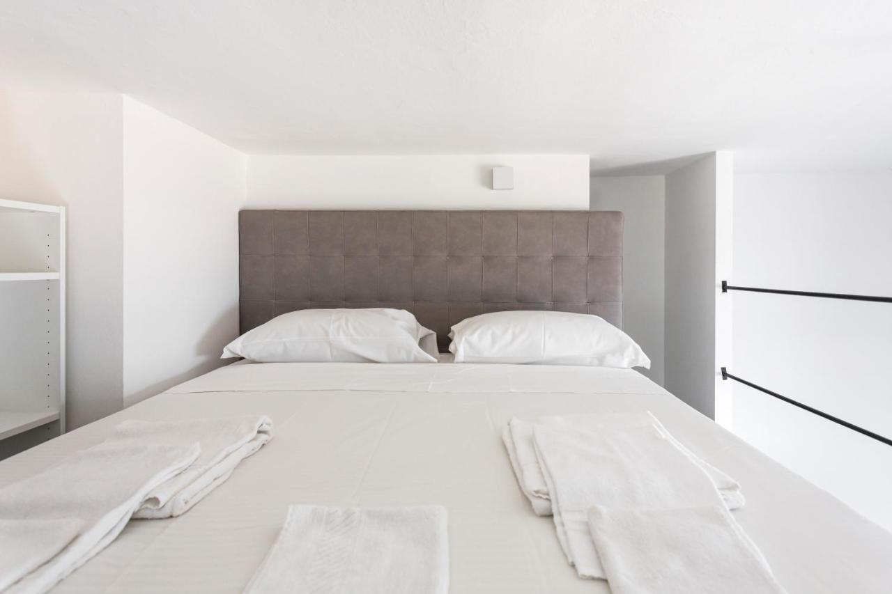 Lofty Loft - Chiese Apartment Милано Екстериор снимка